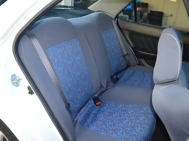 ホンダ トルネオ SiR 栃木県 2001(平13)年 5.2万km タフタホワイト 安全装備/[EPS]/純正オーディオ/[AM/FM/CD]/キセノンヘッドライト/フォグランプ/電動格納ミラー/純正マット/革巻きステアリング/保証書