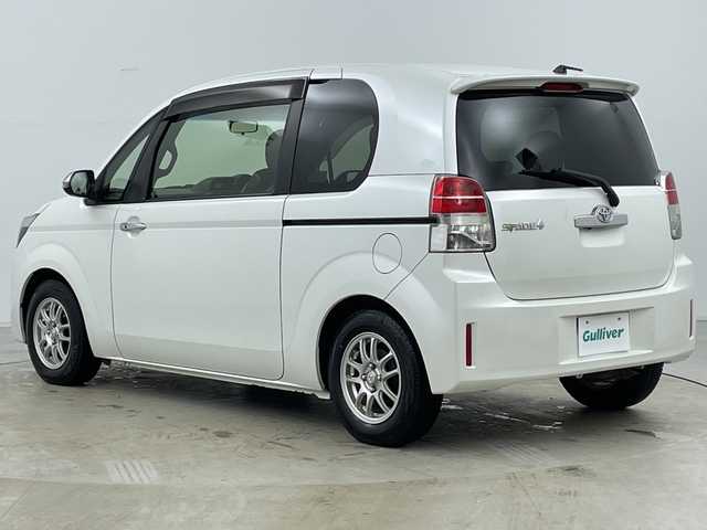 トヨタ スペイド F クイーン 道央・札幌 2016(平28)年 4.7万km ホワイトパールクリスタルシャイン ・純正ナビ/・BT&CD&SD&フルセグTV/・バックカメラ/・片側パワースライドドア/・アイドリングストップ/・ETC/・スマートキー/・プッシュスタート/・積込サマータイヤ