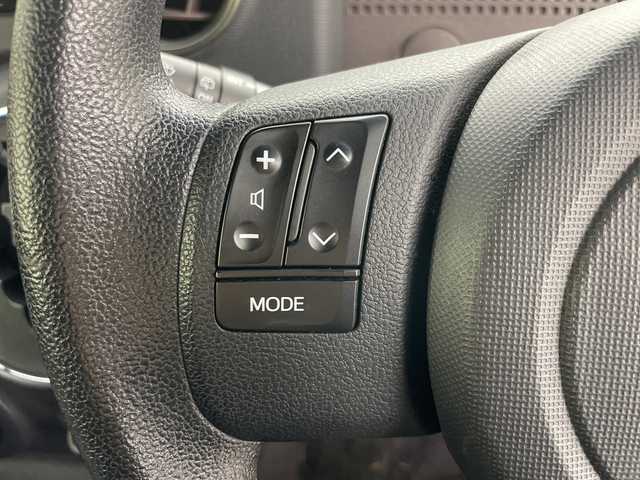 トヨタ スペイド F クイーン 道央・札幌 2016(平28)年 4.7万km ホワイトパールクリスタルシャイン ・純正ナビ/・BT&CD&SD&フルセグTV/・バックカメラ/・片側パワースライドドア/・アイドリングストップ/・ETC/・スマートキー/・プッシュスタート/・積込サマータイヤ