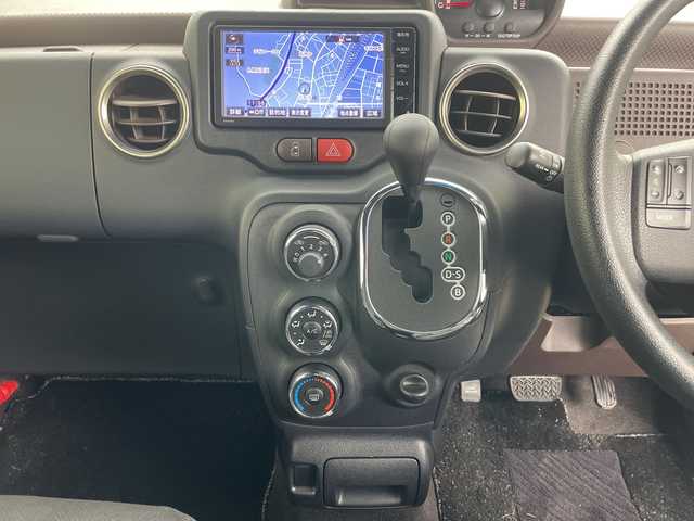 トヨタ スペイド F クイーン 道央・札幌 2016(平28)年 4.7万km ホワイトパールクリスタルシャイン ・純正ナビ/・BT&CD&SD&フルセグTV/・バックカメラ/・片側パワースライドドア/・アイドリングストップ/・ETC/・スマートキー/・プッシュスタート/・積込サマータイヤ