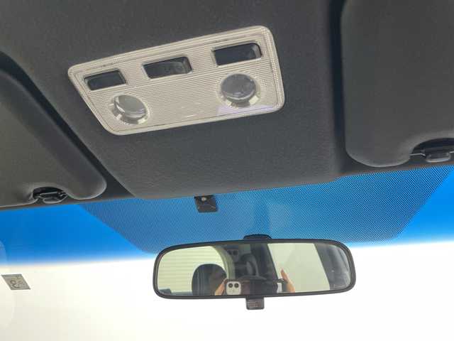 トヨタ スペイド F クイーン 道央・札幌 2016(平28)年 4.7万km ホワイトパールクリスタルシャイン ・純正ナビ/・BT&CD&SD&フルセグTV/・バックカメラ/・片側パワースライドドア/・アイドリングストップ/・ETC/・スマートキー/・プッシュスタート/・積込サマータイヤ