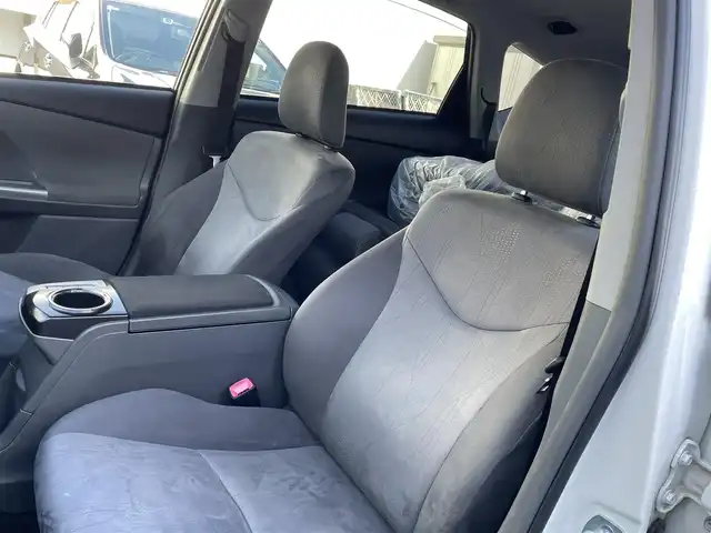 トヨタ プリウス α G ツーリングセレクション 福島県 2013(平25)年 8.9万km ホワイトパールクリスタルシャイン 純正ナビ/フルセグＴＶ/ＣＤ／ＤＶＤ/ＦＭ・ＡＭ/Ｂｌｕｅｔｏｏｔｈ/ＥＴＣ/ＡＳＳＵＲＡレーダー探知機/ドラレコ/クルーズコントロール/純正フロアマット/ドアバイザー/夏タイヤ積込