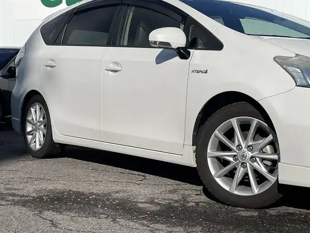 トヨタ プリウス α G ツーリングセレクション 福島県 2013(平25)年 8.9万km ホワイトパールクリスタルシャイン 純正ナビ/フルセグＴＶ/ＣＤ／ＤＶＤ/ＦＭ・ＡＭ/Ｂｌｕｅｔｏｏｔｈ/ＥＴＣ/ＡＳＳＵＲＡレーダー探知機/ドラレコ/クルーズコントロール/純正フロアマット/ドアバイザー/夏タイヤ積込