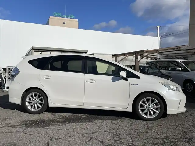トヨタ プリウス α G ツーリングセレクション 福島県 2013(平25)年 8.9万km ホワイトパールクリスタルシャイン 純正ナビ/フルセグＴＶ/ＣＤ／ＤＶＤ/ＦＭ・ＡＭ/Ｂｌｕｅｔｏｏｔｈ/ＥＴＣ/ＡＳＳＵＲＡレーダー探知機/ドラレコ/クルーズコントロール/純正フロアマット/ドアバイザー/夏タイヤ積込