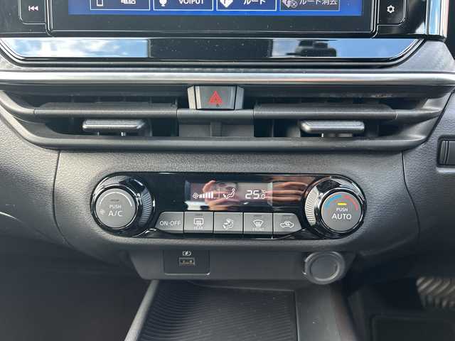 日産 ノート X 富山県 2021(令3)年 1.6万km ピュアホワイトパール ワンオーナー　/プロパイロット　/純正メモリナビゲーション/型式：MJ120D-L/【CD/SD/BT/フルセグTV】/バックカメラ/ビルトインＥＴＣ　/社外ドライブレコーダー前後/純正ＬＥＤヘッドライト　/フォグランプ/アダプティブヘッドライト/オートハイビーム/横滑り防止装置/コーナーセンサー　/オートブレーキホールド/エンジンスタートボタン/スマートキー/純正フロアマット