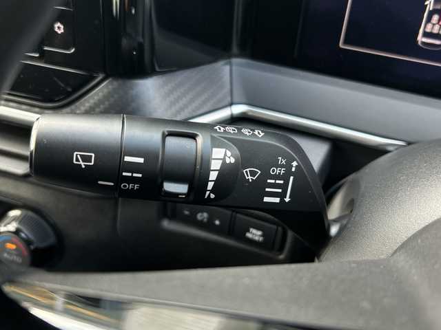 日産 ノート X 富山県 2021(令3)年 1.6万km ピュアホワイトパール ワンオーナー　/プロパイロット　/純正メモリナビゲーション/型式：MJ120D-L/【CD/SD/BT/フルセグTV】/バックカメラ/ビルトインＥＴＣ　/社外ドライブレコーダー前後/純正ＬＥＤヘッドライト　/フォグランプ/アダプティブヘッドライト/オートハイビーム/横滑り防止装置/コーナーセンサー　/オートブレーキホールド/エンジンスタートボタン/スマートキー/純正フロアマット