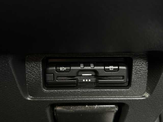 日産 ノート X 富山県 2021(令3)年 1.6万km ピュアホワイトパール ワンオーナー　/プロパイロット　/純正メモリナビゲーション/型式：MJ120D-L/【CD/SD/BT/フルセグTV】/バックカメラ/ビルトインＥＴＣ　/社外ドライブレコーダー前後/純正ＬＥＤヘッドライト　/フォグランプ/アダプティブヘッドライト/オートハイビーム/横滑り防止装置/コーナーセンサー　/オートブレーキホールド/エンジンスタートボタン/スマートキー/純正フロアマット