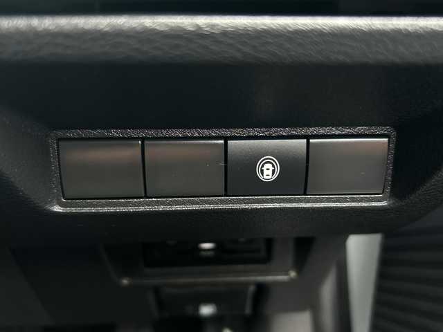 日産 ノート X 富山県 2021(令3)年 1.6万km ピュアホワイトパール ワンオーナー　/プロパイロット　/純正メモリナビゲーション/型式：MJ120D-L/【CD/SD/BT/フルセグTV】/バックカメラ/ビルトインＥＴＣ　/社外ドライブレコーダー前後/純正ＬＥＤヘッドライト　/フォグランプ/アダプティブヘッドライト/オートハイビーム/横滑り防止装置/コーナーセンサー　/オートブレーキホールド/エンジンスタートボタン/スマートキー/純正フロアマット