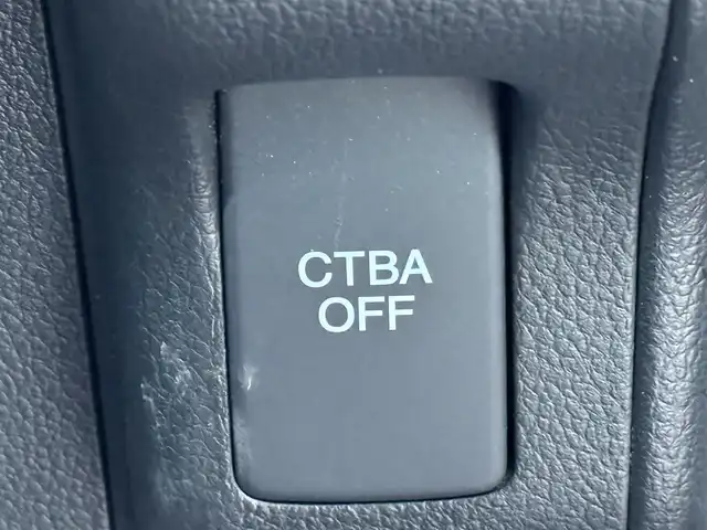 ホンダ Ｎ ＢＯＸ カスタム ターボ SSパッケージ 東京都 2015(平27)年 3.4万km プレミアムゴールドパープルパール 社外HDDナビ　/・ＦＭ／ＡＭ／ＣＤ／ＤＶＤ/・フルセグＴＶ／Ｂｌｕｅｔｏｏｔｈ　/両側パワースライドドア　/ＥＴＣ　/バックカメラ　/アイドリングストップ/革巻ステアリング/ステアリングスイッチ/エンジンスタートボタン/スマートキー/純正15インチアルミホイール/純正フロアマット/オートライト/オートエアコン