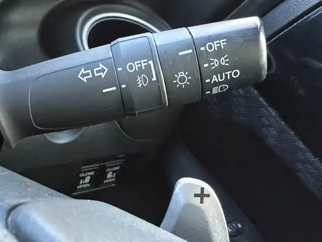 ホンダ Ｎ ＢＯＸ カスタム ターボ SSパッケージ 東京都 2015(平27)年 3.4万km プレミアムゴールドパープルパール 社外HDDナビ　/・ＦＭ／ＡＭ／ＣＤ／ＤＶＤ/・フルセグＴＶ／Ｂｌｕｅｔｏｏｔｈ　/両側パワースライドドア　/ＥＴＣ　/バックカメラ　/アイドリングストップ/革巻ステアリング/ステアリングスイッチ/エンジンスタートボタン/スマートキー/純正15インチアルミホイール/純正フロアマット/オートライト/オートエアコン