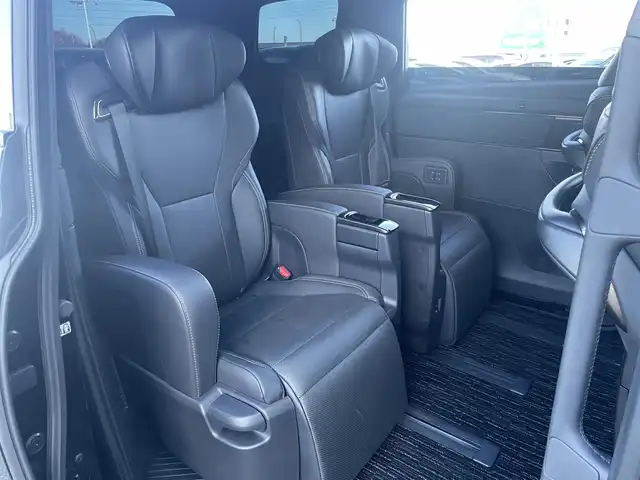 トヨタ アルファードハイブリット Z 東京都 2024(令6)年 1.6万km ブラック 純正ナビ/テレビ/モデリスタエアロ　/モデリスタマフラー/100V充電/デジタルインナーミラー/左右独立ムーンルーフ/純正フリップダウンモニター/アラウンドビューカメラ/両側パワースライドドア/パワーバックドア/ETC2.0/置くだけ充電