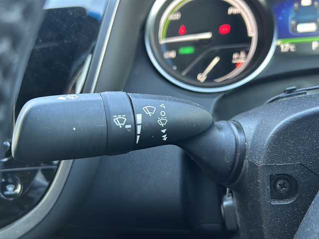 トヨタ カムリ G 鳥取県 2018(平30)年 9.9万km プラチナホワイトパールマイカ レーダークルーズコントロール/ＳＤナビ/バックカメラ/フルセグＴＶ　ＤＶＤ　ＣＤ　Ｂｌｕｅｔｏｏｔｈ/ビルトインＥＴＣ/ＭＴモード付ＡＴ/前後ドライブレコーダー/運転席パワーシート/オートホールド/オートハイビーム/オートライト/レーンアシスト/社外レーダー/ＬＥＤライト/フォグランプ/スマートキー/スペアキー/新車保証書/取扱説明書