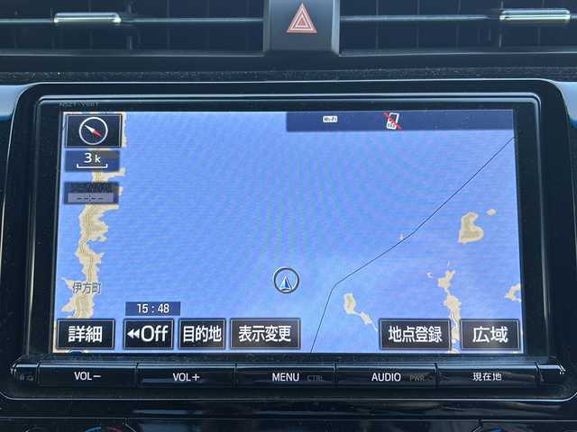 トヨタ カムリ G 鳥取県 2018(平30)年 9.9万km プラチナホワイトパールマイカ レーダークルーズコントロール/ＳＤナビ/バックカメラ/フルセグＴＶ　ＤＶＤ　ＣＤ　Ｂｌｕｅｔｏｏｔｈ/ビルトインＥＴＣ/ＭＴモード付ＡＴ/前後ドライブレコーダー/運転席パワーシート/オートホールド/オートハイビーム/オートライト/レーンアシスト/社外レーダー/ＬＥＤライト/フォグランプ/スマートキー/スペアキー/新車保証書/取扱説明書