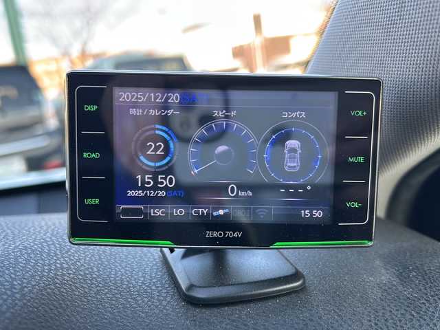 トヨタ カムリ G 鳥取県 2018(平30)年 9.9万km プラチナホワイトパールマイカ レーダークルーズコントロール/ＳＤナビ/バックカメラ/フルセグＴＶ　ＤＶＤ　ＣＤ　Ｂｌｕｅｔｏｏｔｈ/ビルトインＥＴＣ/ＭＴモード付ＡＴ/前後ドライブレコーダー/運転席パワーシート/オートホールド/オートハイビーム/オートライト/レーンアシスト/社外レーダー/ＬＥＤライト/フォグランプ/スマートキー/スペアキー/新車保証書/取扱説明書