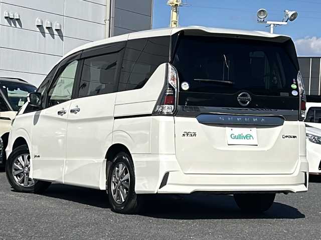 日産 セレナ