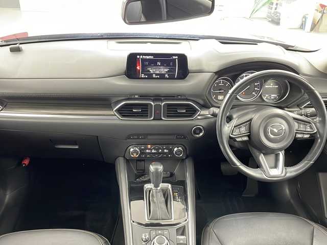 マツダ ＣＸ－５ XD Lパッケージ 道央・札幌 2017(平29)年 5.7万km ソウルレッドクリスタルM ・４WD/・衝突軽減ブレーキ/・ディーゼルターボ/・マツダコネクトナビ/　CD＆DVD＆BT＆フルセグTV/・バックカメラ/・パワーシート/・パワーバックドア/・コーナーセンサー/・レーンキープアシスト/・レーダークルーズコントロール/・ブラインドスポットモニター/・ヘッドアップディスプレイ/・純正ドライブレコーダー（前方）/・プッシュスタート/・スマートキー/・MT付きAT/・オートエアコン/・オートライト/・レインセンサーワイパー/・オートリトラミラー/・シートヒーター/・ステアリングヒーター/・ビルトインETC/・サイドカメラ/・純正フロアマット/・ドアバイザー/・フォグライト/・ウィンカーミラー/・スペアキー×１