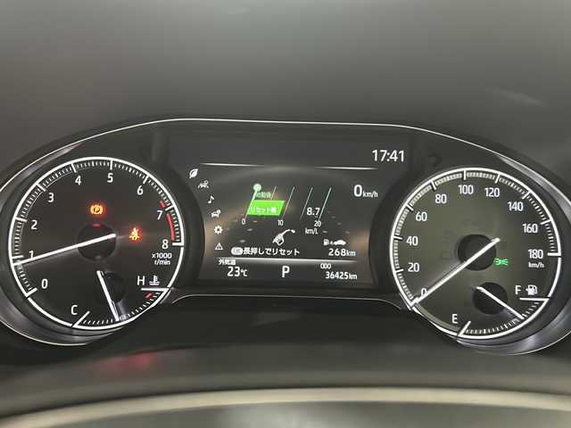 トヨタ ハリアー Z レザーパッケージ 福岡県 2021(令3)年 3.7万km プレシャスブラックパール 純正12.3型メモリナビ/JBLプレミアムサウンドシステム/全方位カメラ/調光パノラマサンルーフ/D/Nシートヒーター/D/Nエアシート/ステアリングヒーター/電動リアゲート/レーダークルーズコントロール/デジタルインナーミラー/NOBLESSEエアロ/NOBLESSEまふら/PHEVモデル用フロントグリル