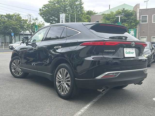 トヨタ ハリアー Z 鳥取県 2022(令4)年 4.3万km ブラック ワンオーナー　/トヨタセーフティセンス　/ＪＢＬサウンドシステム/１２．３インチＨＤディスプレイ通信型ナビ/対応車載ナビ機能/パノラミックビューモニター/フルセグTV、BT、CD/DVD、AM/FM/スマホ連携　/デジタルインナーミラー/追従機能付クルーズコントロール/ＥＴＣ2.0　/ドライブレコーダー/プッシュスタート/電動リアゲート/パワーシートD席