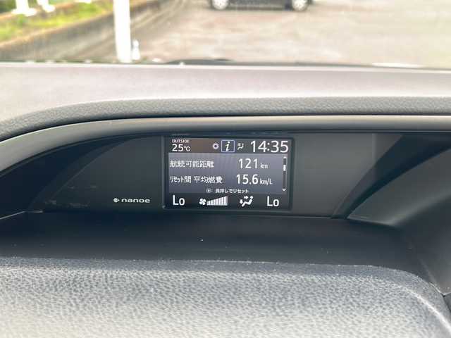 トヨタ ヴォクシー ハイブリッド ZS 煌Ⅲ 茨城県 2021(令3)年 4.7万km ブラック ワンオーナー/純正10インチナビゲーション/CD/DVD/Bluetooth/フルセグTV/バックカメラ/トヨタセーフティセンス/・プリクラッシュセーフティ/・クルーズコントロール/・レーンキープアシスト/・オートマチックハイビーム/コーナーセンサー/ビルトインETC2.0/ハーフレザーシート/前席シートヒーター/両側パワースライドドア/純正16インチAW/オートライト/LEDヘッドライト/保証書、取扱説明書