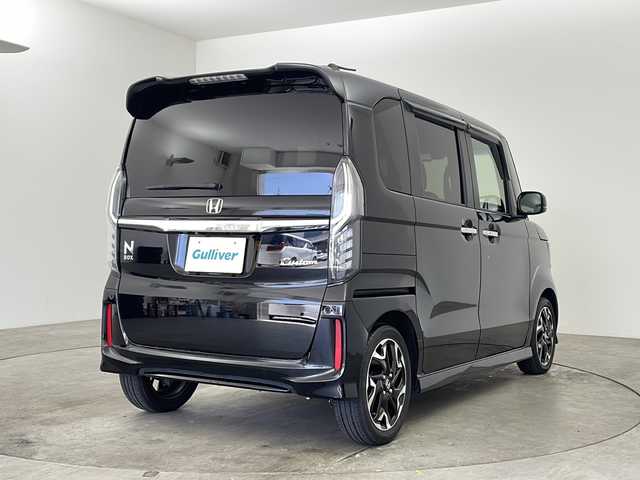 ホンダ Ｎ ＢＯＸ カスタム G L ターボ ホンダセンシング 兵庫県 2017(平29)年 2.3万km クリスタルブラックパール ・社外８インチナビ&TV&BT&SD&CD/・パドルシフト/・両側パワースライドドア/・ハーフレザーシート/・LEDオートライト/・LEDフォグライト/・バックカメラ/・ホンダセンシング/・衝突軽減ブレーキ/・レーンキープアシスト/・コーナーセンサー/・ビルトインETC/・スマートキー/・スペアキー/・ハーフレザーシート/・プラズマクラスター/・純正15インチAW