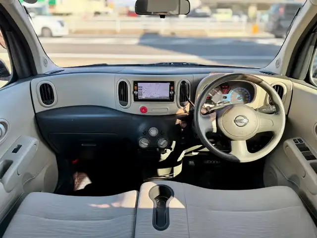 日産 キューブ 15X 滋賀県 2015(平27)年 5.6万km スーパーブラック 純正フルセグナビ/　フルセグ Bluetooth CD DVD SD AM FM/純正バックカメラ/インテリジェントキー×2/プッシュスタート/純正フロアマット/純正ドアバイザー/ヘッドランプレベライザー /電動格納ミラー/VDC/パワーウィンドウ/パワーステアリング/