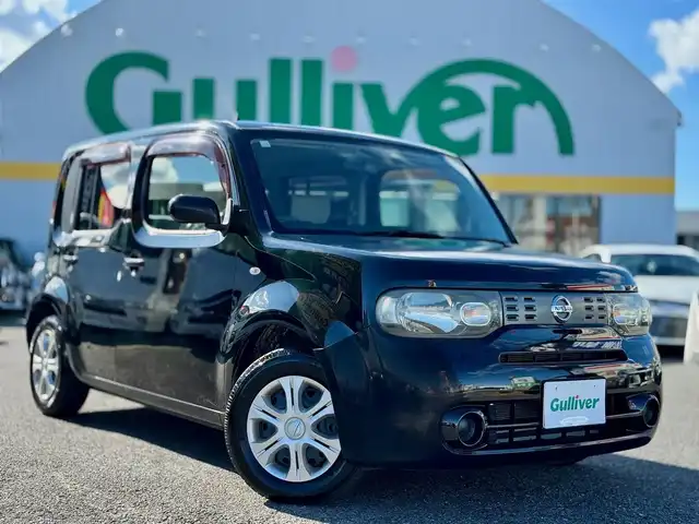 日産 キューブ 15X 滋賀県 2015(平27)年 5.6万km スーパーブラック 純正フルセグナビ/　フルセグ Bluetooth CD DVD SD AM FM/純正バックカメラ/インテリジェントキー×2/プッシュスタート/純正フロアマット/純正ドアバイザー/ヘッドランプレベライザー /電動格納ミラー/VDC/パワーウィンドウ/パワーステアリング/