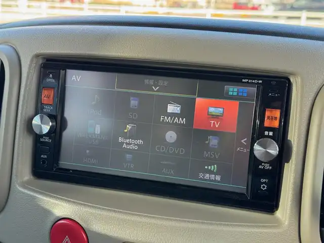 日産 キューブ 15X 滋賀県 2015(平27)年 5.6万km スーパーブラック 純正フルセグナビ/　フルセグ Bluetooth CD DVD SD AM FM/純正バックカメラ/インテリジェントキー×2/プッシュスタート/純正フロアマット/純正ドアバイザー/ヘッドランプレベライザー /電動格納ミラー/VDC/パワーウィンドウ/パワーステアリング/