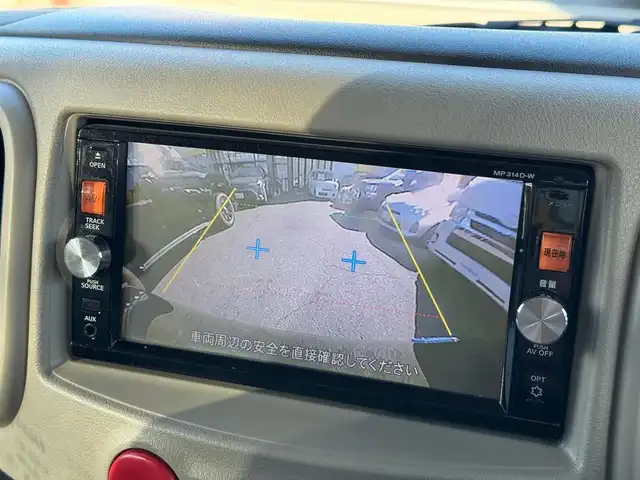 日産 キューブ 15X 滋賀県 2015(平27)年 5.6万km スーパーブラック 純正フルセグナビ/　フルセグ Bluetooth CD DVD SD AM FM/純正バックカメラ/インテリジェントキー×2/プッシュスタート/純正フロアマット/純正ドアバイザー/ヘッドランプレベライザー /電動格納ミラー/VDC/パワーウィンドウ/パワーステアリング/