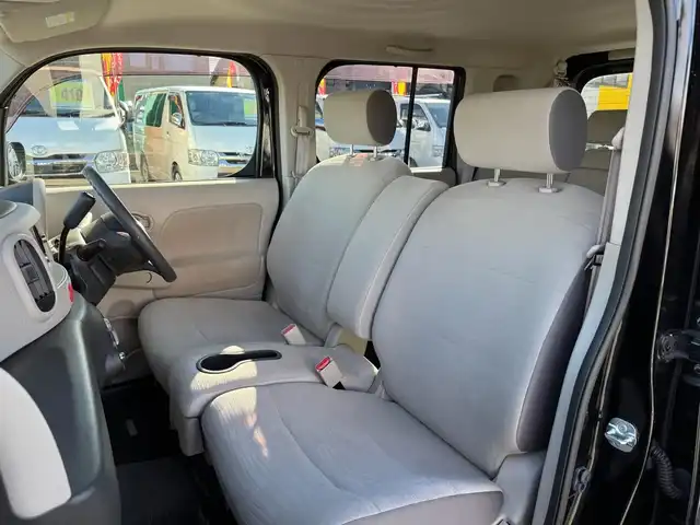 日産 キューブ 15X 滋賀県 2015(平27)年 5.6万km スーパーブラック 純正フルセグナビ/　フルセグ Bluetooth CD DVD SD AM FM/純正バックカメラ/インテリジェントキー×2/プッシュスタート/純正フロアマット/純正ドアバイザー/ヘッドランプレベライザー /電動格納ミラー/VDC/パワーウィンドウ/パワーステアリング/