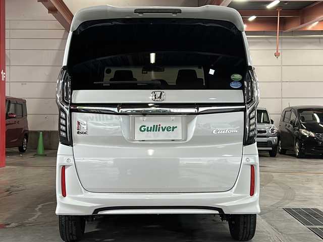 ホンダ Ｎ ＢＯＸ カスタム G L ホンダセンシング 静岡県 2020(令2)年 5.1万km プラチナホワイトパール 【安全装備】/ホンダセンシング/アダプティブ・クルーズ・コントロール（ACC）/・作動車速域：約30km/hから100km/h間/車線維持支援システム（LKAS）/・作動車速：約65km/hから100km/h間/・ステアリング制御/衝突軽減ブレーキ（CMBS）/・歩行者検知機能/・作動車速：約80km/h未満時/・対向車車速：約30km/hから80km/h時/誤発進抑制機能（前進）/・ミリ波レーダー検知：作動車速10km/h未満/歩行者事故低減ステアリング/・作動車速10km/hから40km/h間/路外逸脱抑制機能/・作動車速：約60km/hから100km/h間/先行車発進お知らせ機能/標識認識機能/オートハイビーム/誤発進抑制機能（後進）・ソナー検知：作動車速10km/h未満 /【主要装備】/社外ナビ　/バックカメラ　/ドライブレコーダー　/片側パワースライドドア　/ビルトインＥＴＣ　/チップアップシート　/ステアリングスイッチ　/シートヒーター