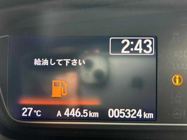 ホンダ Ｎ ＢＯＸ カスタム L ターボ 埼玉県 2022(令4)年 0.6万km プラチナホワイトパール 社外SDナビ(Strada)/【CD/DVD/フルセグ/Bluetooth】/ホンダセンシング/レーダークルーズコントロール/衝突軽減ブレーキ/パーキングセンサーシステム/シートヒーター/バックカメラ/ドライブレコーダー/ETC/純正アルミホイール/LEDヘッドライト/ハーフレザーシート