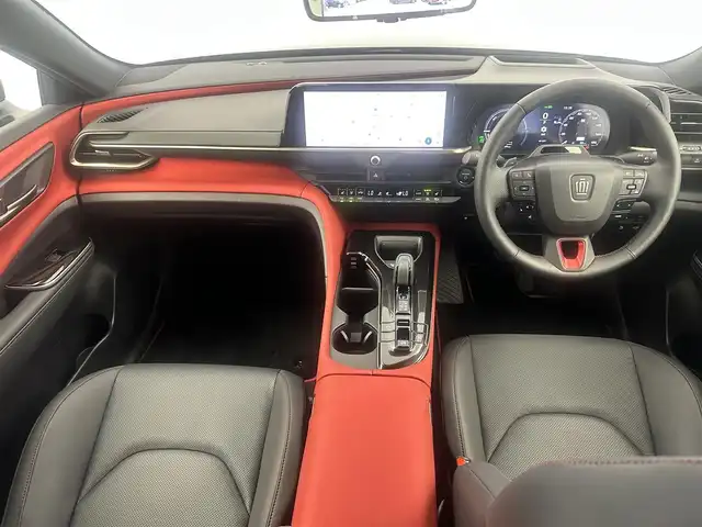 トヨタ クラウン スポーツ RS 愛知県 2024(令6)年 1.4万km ブラック RS PHEV/・純正スポーツシート/・パドルシフト/・カラードキャリパー/パノラマルーフ/純正12.3インチディスプレイオーディオ/（ラジオ/BT/フルセグ）/全方位カメラ/ETC2.0/置くだけ充電/デジタルインナーミラー/全席シートヒーター/前席シートベンチレーション/ステアリングヒーター/パワーバックドア/トヨタセーフティセンス/BSM/純正AW/純正フロアマット