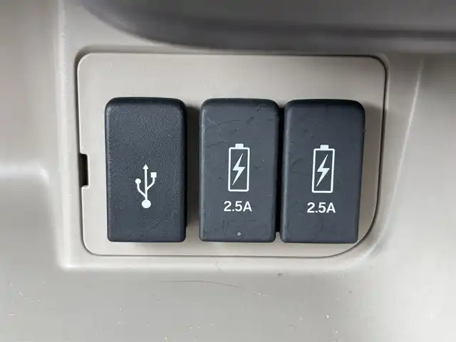 ホンダ Ｎ ＢＯＸ G L ターボ ホンダセンシング 奈良県 2018(平30)年 4.7万km プラチナホワイトパール 純正ナビ　[VXM-184VFi]/(BT/DVD/CD)/フルセグＴＶ　/バックカメラ　/ビルトインＥＴＣ /前方ドライブレコーダー /両側パワースライドドア /パドルシフト /革巻きステアリング /レーダークルーズコントロール /スペアキー