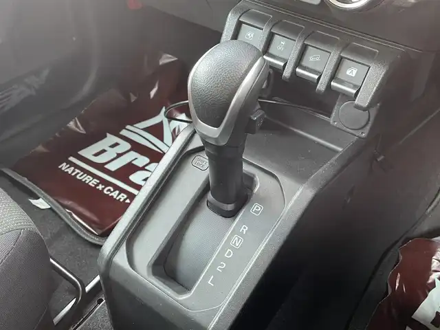 スズキ ジムニー シエラ JC 道北・旭川 2021(令3)年 5.4万km ブルーイッシュブラックパール3 カロッツェリアナビ/フルセグTV/JAOS40mmリフトアップキットVFSverA/APIOタクティカル前後バンパー/APIOタクティカルフロントグリル/APIOスペアタイヤカバー/APIOナンバー移設キット/レアマイスターアルミホイール/ヨコハマジオランダーM/T/フジツボマフラー/社外ミラー型前後ドラレコ/前席シートヒーター/プッシュスタート/スマートキー/ETC
