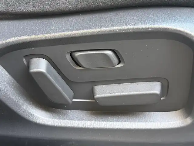 マツダ ＣＸ－８ 25S プロアクティブ 兵庫県 2018(平30)年 7.1万km マシーングレープレミアムM 純正ナビ/ (AM/FM/BT/USB)/フルセグTV/全方位カメラ/ステアリングヒーター/ステアリングリモコン/レーダークルーズコントロール/レーンアシスト/電動パーキングブレーキ/オートホールド/オートライト/ETC/ハーフレザーシート/シートヒーター/三列シート/電動リアゲート/純正フロアマット/ルーフレール/コーナーセンサー/純正19インチアルミホイール