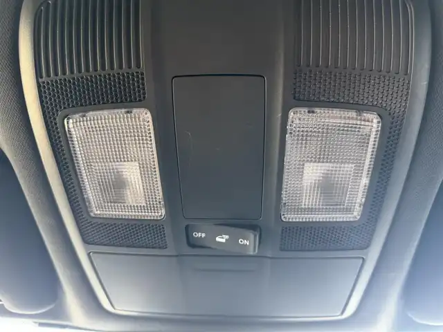 マツダ ＣＸ－８ 25S プロアクティブ 兵庫県 2018(平30)年 7.1万km マシーングレープレミアムM 純正ナビ/ (AM/FM/BT/USB)/フルセグTV/全方位カメラ/ステアリングヒーター/ステアリングリモコン/レーダークルーズコントロール/レーンアシスト/電動パーキングブレーキ/オートホールド/オートライト/ETC/ハーフレザーシート/シートヒーター/三列シート/電動リアゲート/純正フロアマット/ルーフレール/コーナーセンサー/純正19インチアルミホイール