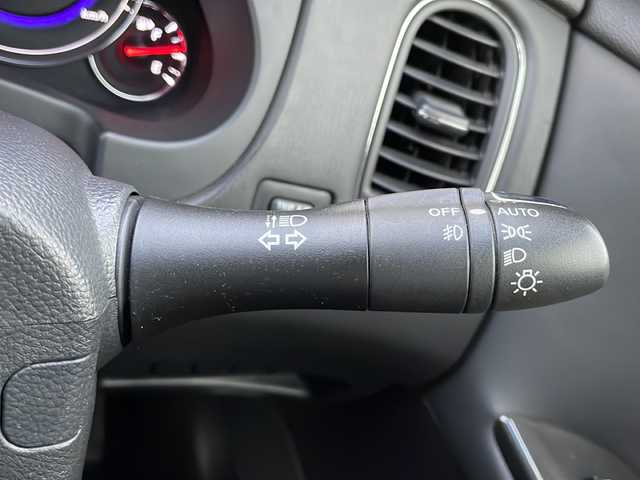 日産 スカイライン クロスオーバー 370GT 栃木県 2009(平21)年 8.1万km クリスタルホワイトパール 純正ナビ/スペアキー/ＥＴＣ/ハーフレザーシート/パワーシート/Ｂｌｕｅｔｏｏｔｈ/バックカメラ/純正アルミホイール/ＡＢＳ/横滑り防止機能/盗難防止装置/衝突被害軽減システム/オートライト/純正フロアマット/フルセグTV/オートライト/後席エアコン