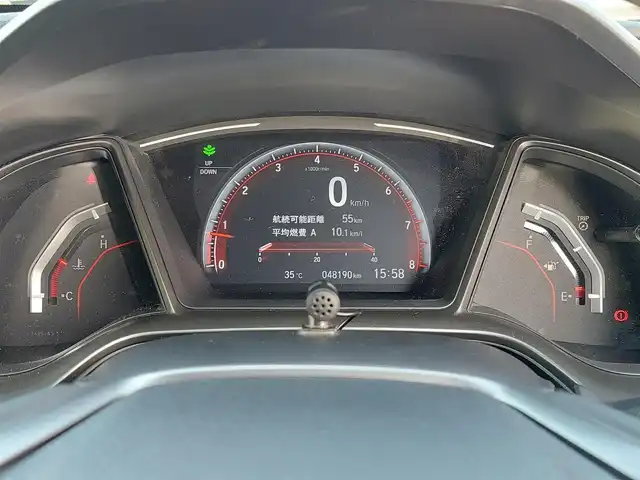 ホンダ シビック ハッチバック ホンダセンシング 東京都 2017(平29)年 4.9万km ホワイトオーキッドパール 社外ナビ/アダプティブクルーズコントロール/純正アルミホイール/ホンダセンシング/LEDヘッドライト/ドライブレコーダー/シートヒーター/プッシュスタート/純正ラバーマット/コーナーセンサー/純正エアロパーツ/USB入力端子/フロントフォグランプ/ETC