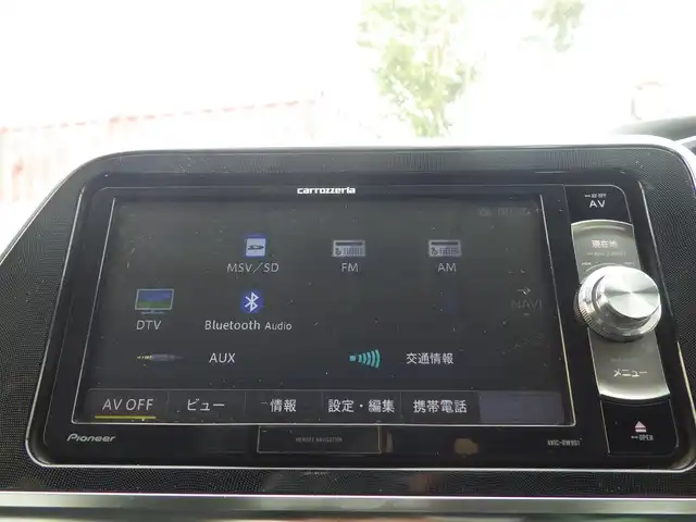 トヨタ シエンタ G 千葉県 2016(平28)年 6万km ホワイトパールクリスタルシャイン 両側パワースライドドア/社外メモリーナビ/地デジTV/【DVD/CD再生機能　Bluetooth接続】/バックカメラ/ドライブレコーダー/前席シートヒーター/革巻きステアリング/ステアリングスイッチ/ETC/LEDヘッドライト/フォグライト/ウインカーミラー/スマートキー