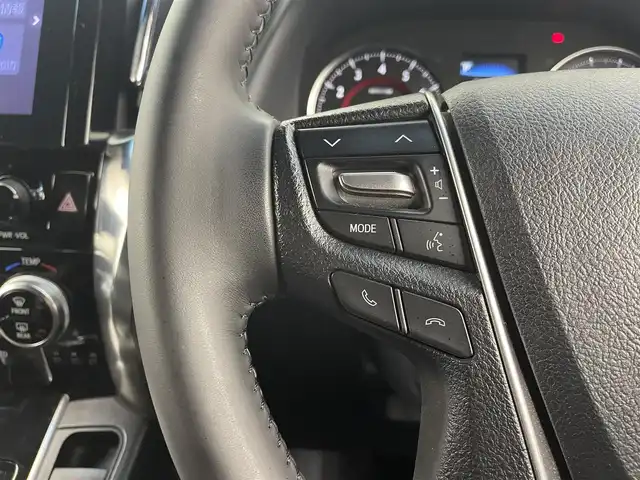 トヨタ ヴェルファイア Z ゴールデンアイズ 大分県 2020(令2)年 3.6万km ホワイトパールクリスタルシャイン TOYOTAセーフティセンス/・プリクラッシュセーフティ/・レーントレーシングアシスト/・レーダークルーズコントロール/・ロードサインアシスト/・アダプティブハイビームアシスト/純正ディスプレイオーディオ/・ナビ機能有り、フルセグTV、USB/・CD/DVDデッキ、BT対応/・AppleCarPlay、AndroidAuto/TVキャンセラー（スイッチタイプ）/ステアリングスイッチ/バックカメラ/12.1型フリップダウンモニター/純正ドライブレコーダー/ビルトインETC2.0/両側電動スライドドア/パワーバックドア/電動パーキング/オートホールド機能/AC100V/100W/横滑り防止装置/電動格納ミラー/純正フロアマット/オートライト/3眼LEDヘッドライト/LEDフォグ/クリアランスソナー /純正18インチアルミホイール/保証書、取説、スペアキー有り