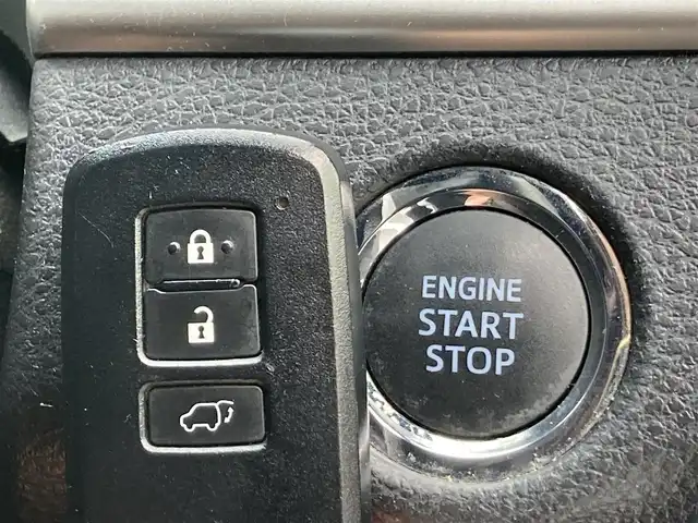 トヨタ ハリアー プレミアム 静岡県 2019(平31)年 10.2万km ホワイトパールクリスタルシャイン Toyota Safety Sense/ALPINE製10インチナビ(EX10Z)/　AM FM CD DVD Bluetooth USB/フルセグTV/バックモニター/前方ドライブレコーダー/LEDオートヘッドランプ/レーダークルーズコントロール/ブラウンハーフレザーシート/パワーバックドア/スマートキー2本＆カードキー/社外17インチアルミホイール/ムーンルーフ/パワーシート(運転席)/ビルトインETC