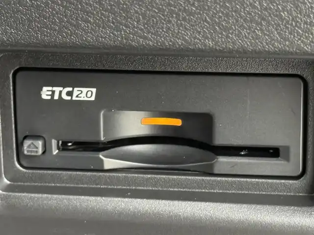 日産 セレナ e－パワー ハイウェイスター V 福岡県 2025(令7)年 0.1千km ブリリアントホワイトパール 登録済未使用車　/後席モニター　/純正ディスプレイオーディオナビ　/全方位カメラ　/デジタルルームミラー　/ワイヤレス充電　/ビルトインＥＴＣ２．０　/プロパイロット　/エマージェンシーブレーキ　/レーンキープ　/ＢＳＷ　/両側電動スライドドア