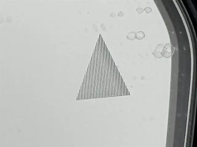 日産 セレナ e－パワー ハイウェイスター V 福岡県 2025(令7)年 0.1千km ブリリアントホワイトパール 登録済未使用車　/後席モニター　/純正ディスプレイオーディオナビ　/全方位カメラ　/デジタルルームミラー　/ワイヤレス充電　/ビルトインＥＴＣ２．０　/プロパイロット　/エマージェンシーブレーキ　/レーンキープ　/ＢＳＷ　/両側電動スライドドア