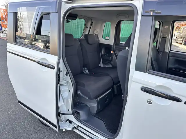 ダイハツ ムーヴ キャンバス G ブラックアクセント リミテッド SAⅢ 宮城県 2020(令2)年 5万km パールホワイトⅢ 4WD車/スマートアシストIII/　・衝突回避支援ブレーキ（対車両・対歩行者）/　・衝突警報機能（対車両・対歩行者）/　・誤発進抑制制御機能（前方・後方）/　・車線逸脱警報機能/　・先行車発進お知らせ/　・オートハイビーム/社外ナビ/・CD/Bluetooth/ワンセグTV/パノラマモニター/前後ドライブレコーダー/ETC/両側パワースライドドア/リアコーナーセンサー/ステアリングスイッチ/LEDヘッドライト/LEDフォグライト/プッシュスタート/スマートキー/フロアマット/電動格納ミラー