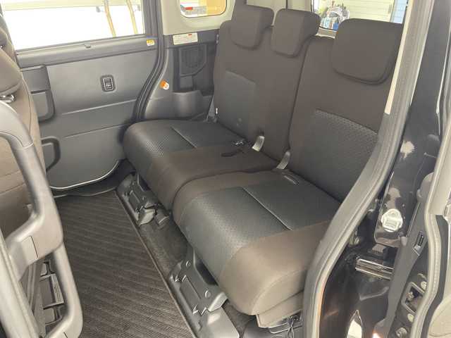 トヨタ ルーミー G 宮崎県 2020(令2)年 5.2万km ブラックマイカメタリック 禁煙車/衝突被害軽減ブレーキ/純正ナビTV/（NSCN-W68/Bluetooth/FMAM/ワンセグTV)/純正バックカメラ/純正ビルトインETC/純正LEDオートライト/純正フロアマット/両側電動スライドドア/クリアランスソナー/ウインカードアミラー/オートエアコン/スマートキー/プッシュエンジンスタート/新車時保証書/取扱い説明書