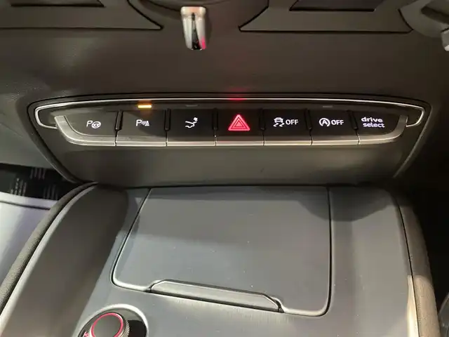 アウディ ＴＴＳクーペ 2.0 TFSI クワトロ 道央・札幌 2016(平28)年 3.3万km パンサーブラッククリスタルエフェクト ４WD/純正ナビ　/フルセグＴＶ　/バックカメラ　/フロントカメラ　/レザーシート　/前席シートヒーター　/ＡＣＣ　/ＥＴＣ　/ＬＥＤヘッドライト　/コーナーセンサー/保証書/取説/スペアキー