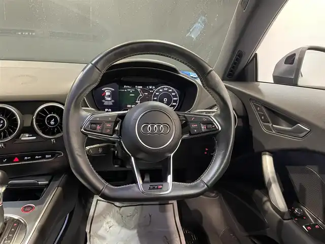 アウディ ＴＴＳクーペ 2.0 TFSI クワトロ 道央・札幌 2016(平28)年 3.3万km パンサーブラッククリスタルエフェクト ４WD/純正ナビ　/フルセグＴＶ　/バックカメラ　/フロントカメラ　/レザーシート　/前席シートヒーター　/ＡＣＣ　/ＥＴＣ　/ＬＥＤヘッドライト　/コーナーセンサー/保証書/取説/スペアキー