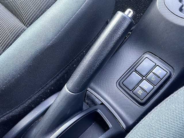 トヨタ アクア S スタイルブラック 山口県 2017(平29)年 8万km ブラックマイカ ワンオーナー/プリクラッシュセーフティシステム/社外ナビ/【AVN-R7W:CD/DVD/Bluetooth/MSV】/フルセグＴＶ/ステアリングスイッチ/スマートキー/スペアキー/ＬＥＤヘッドランプ/オートライト/オート電動格納ミラー/保証書/取扱説明書