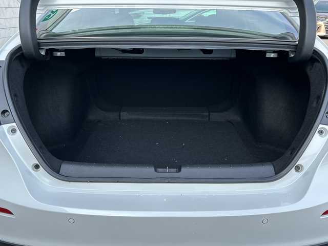 ホンダ インサイト EX 栃木県 2019(平31)年 5.4万km プラチナホワイトパール 純正8インチインターナビ/・VXU-1975Gi/・Bluetooth CD DVD/・TV フルセグ/・バックカメラ/8スピーカー/追従式クルーズコントロール/ハーフレザーシート/シートヒーター/パワーシート/左右独立温度コントロール式フルオート・エアコンディショナー（プラズマクラスター技術搭載）/エレクトリックギアセレクター/衝突被害軽減システム/コーナーセンサー/レーンキープアシスト/オートライト/LEDヘッドライト