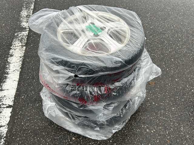 ダイハツ タント G 石川県 2010(平22)年 10.7万km ブラックマイカメタリック 純正オーディオ/【AM/FM・CD・AUX】/前後ドライブレコーダー/片側パワースライド/電格ミラー/ヘッドライトレベリング/ハロゲンライト/社外スタッドレスタイヤ車載